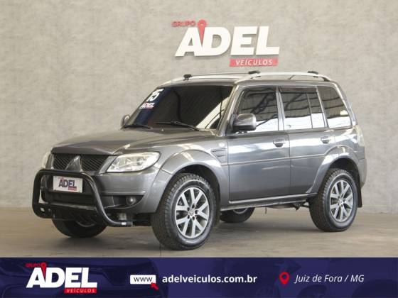 MITSUBISHI PAJERO TR4 2.0 4X2 16V 140CV FLEX 4P AUTOMÁTICO MITSUBISHI PAJERO TR4 2.0 4X2 16V 140CV FLEX 4P AUTOMÁTICO